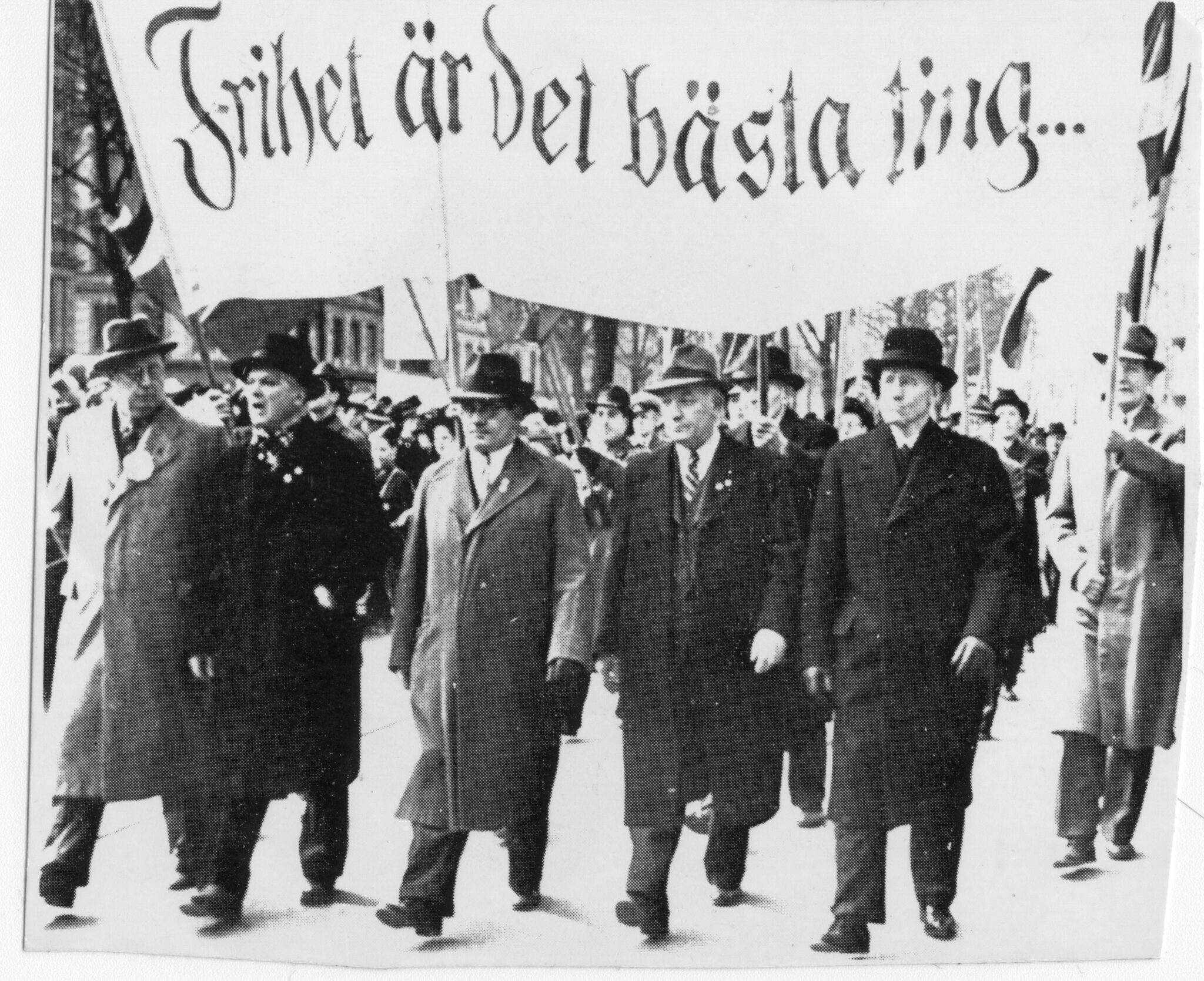 vad-blev-det-av-socialismen