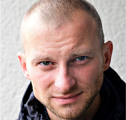 Alexej Sachnin, rysk oppositionell och krigsmotståndare i exil
